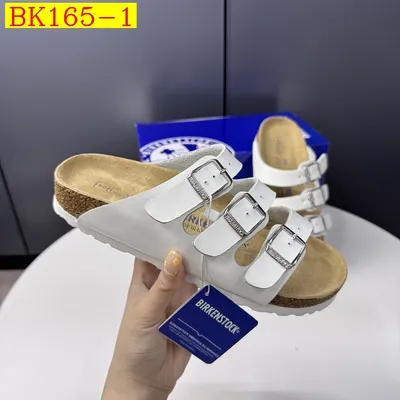 BIRKENSTOCK Slippers