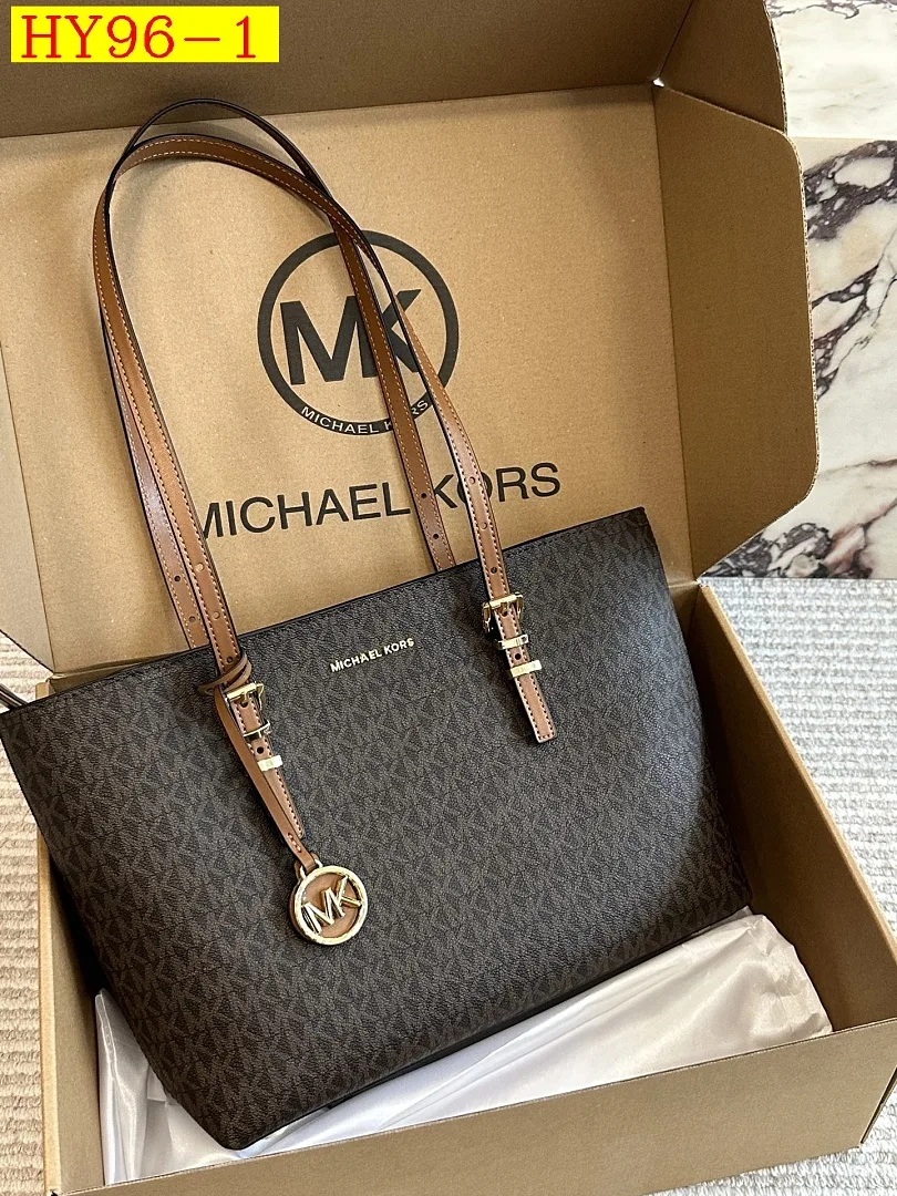 MK Quinn Should bag