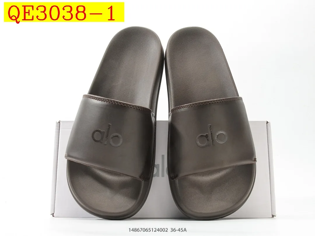 Alo Yoga Unisex It Slide