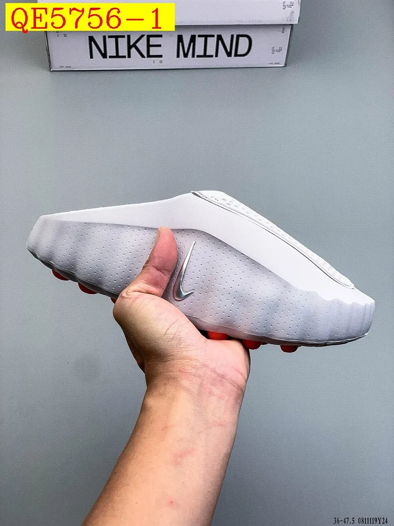 Nike Mind 001 Recovery Slide