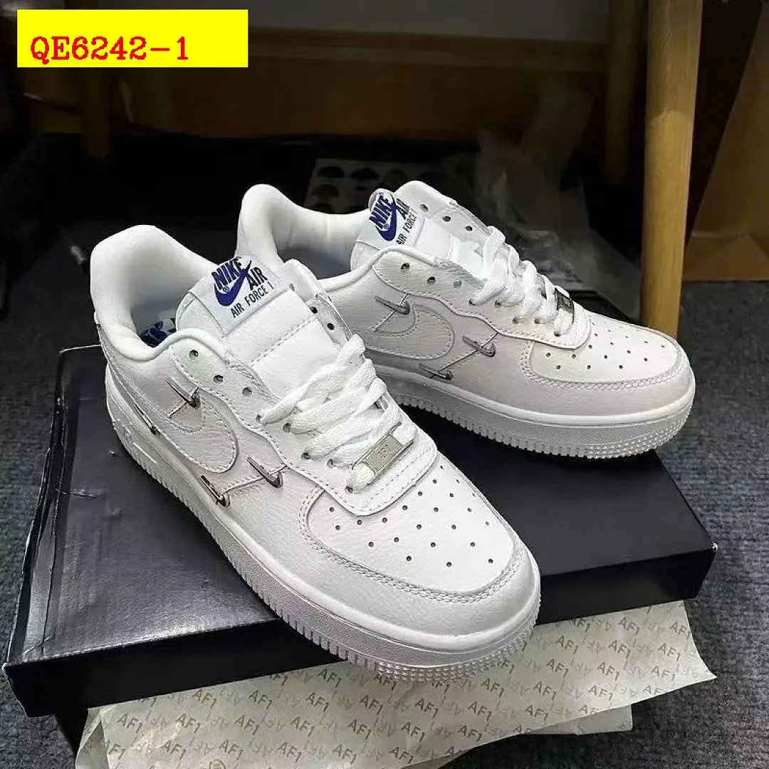 Nike AIR FORCE 107