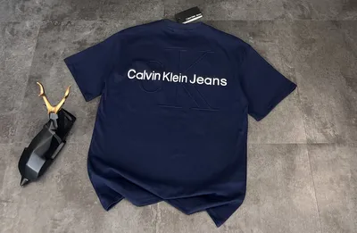 Calvin Klein T SHIRT