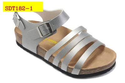 Birkenstock 823 Slippers