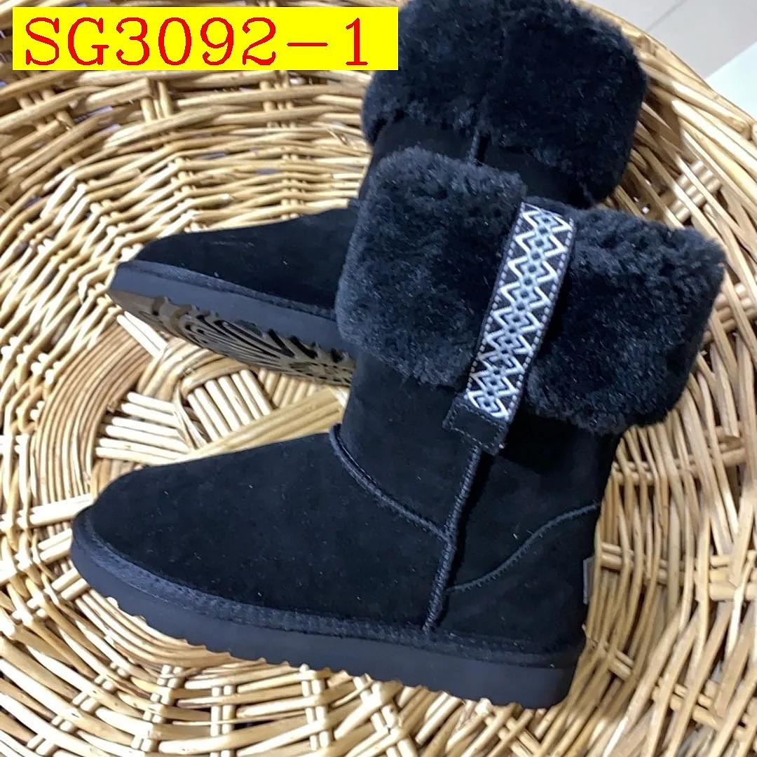 UGG Folded Fur Cuff Mid Calf Boots With Ethnic Strap Black