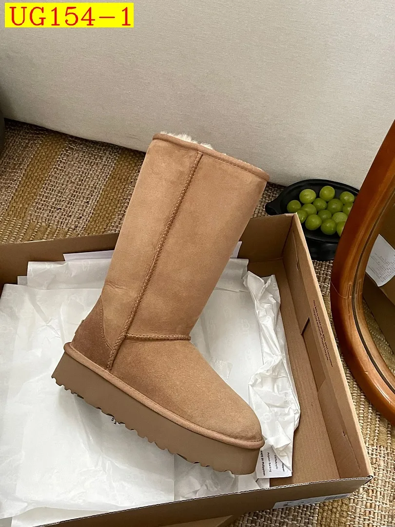 UGG Boot Platform three point five cm Leather Wool