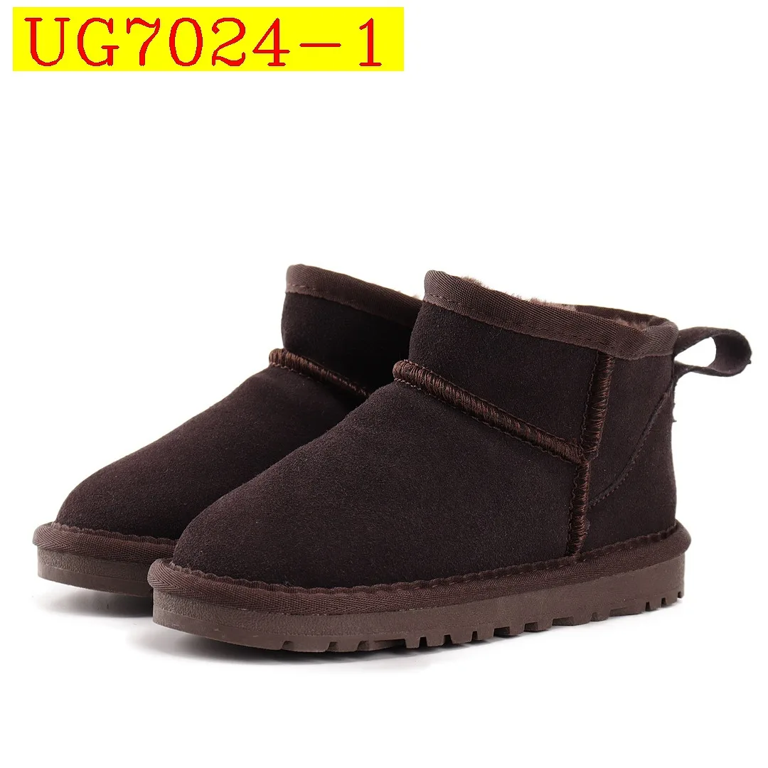 UGG Womens Classic Ultra Mini Sheepskin Fur Lined Winter Ankle Boots