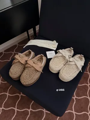 UGG Tazz Bow Fluff Platform Slippers