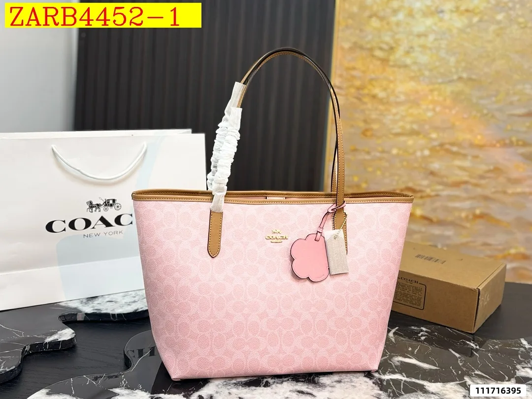 COACH City Tote 33 Tote bag