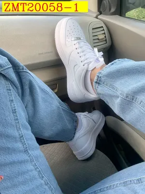 Nike Air Force 1 07